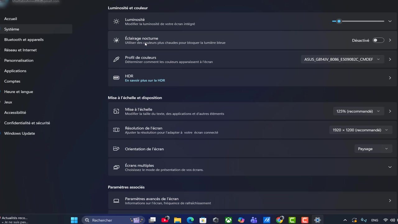 Section Écrans multiples de la page Écran de Windows 11, sous Orientation de l’écran